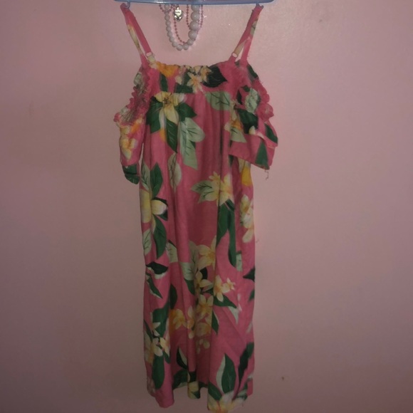 Pink Off the shoulder dress - Picture 1 of 1